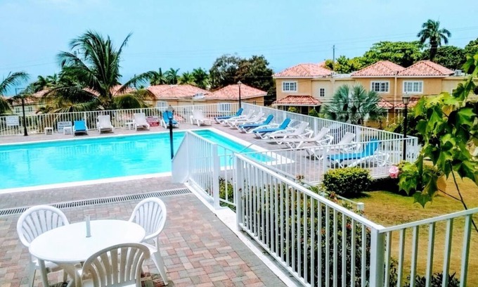 Mango Walk Resort | Private room ∙ 2 guests