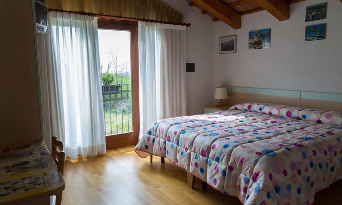 Rovolon Resort | Private room ∙ 2 guests