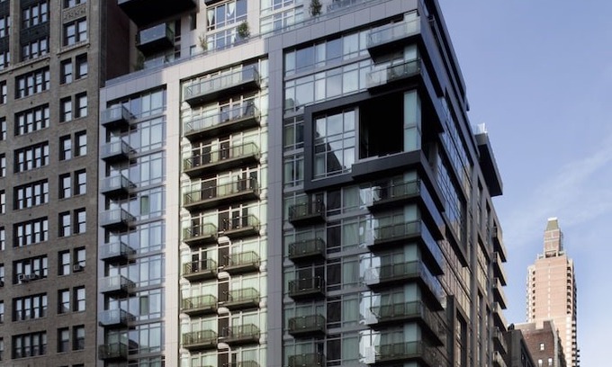 Rose Hill Hotel | Royalton Park Avenue
