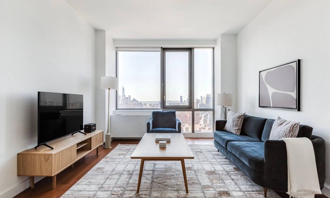Chelsea Apartment | Sleek Hudson Yards 1BR w/Gym, W/D & Entertainment, by Blueground