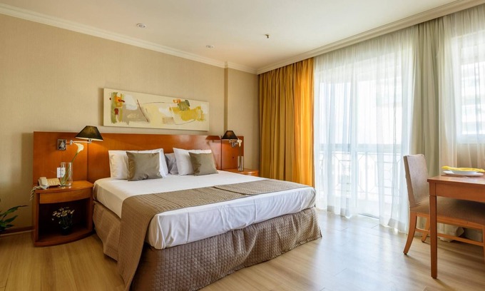 Barra da Tijuca Apartment | Suite, pool and gym | BPremium T6 Z10