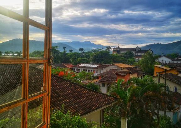 Pontal Bed & Breakfast | SunriseBelaVista Pousada e Flats
