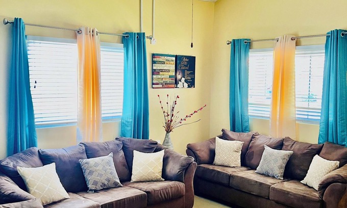 Kingston House | Your Tranquil Home Away From Home near KGN & Portmore