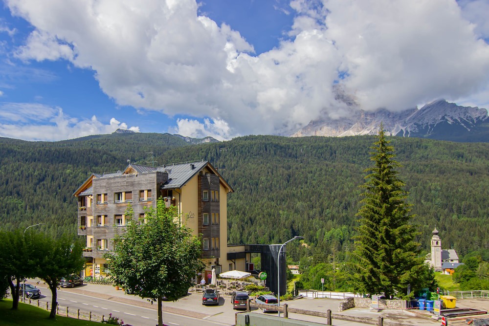 Borca di Cadore Hotel | Antelao Dolomiti Mountain Resort