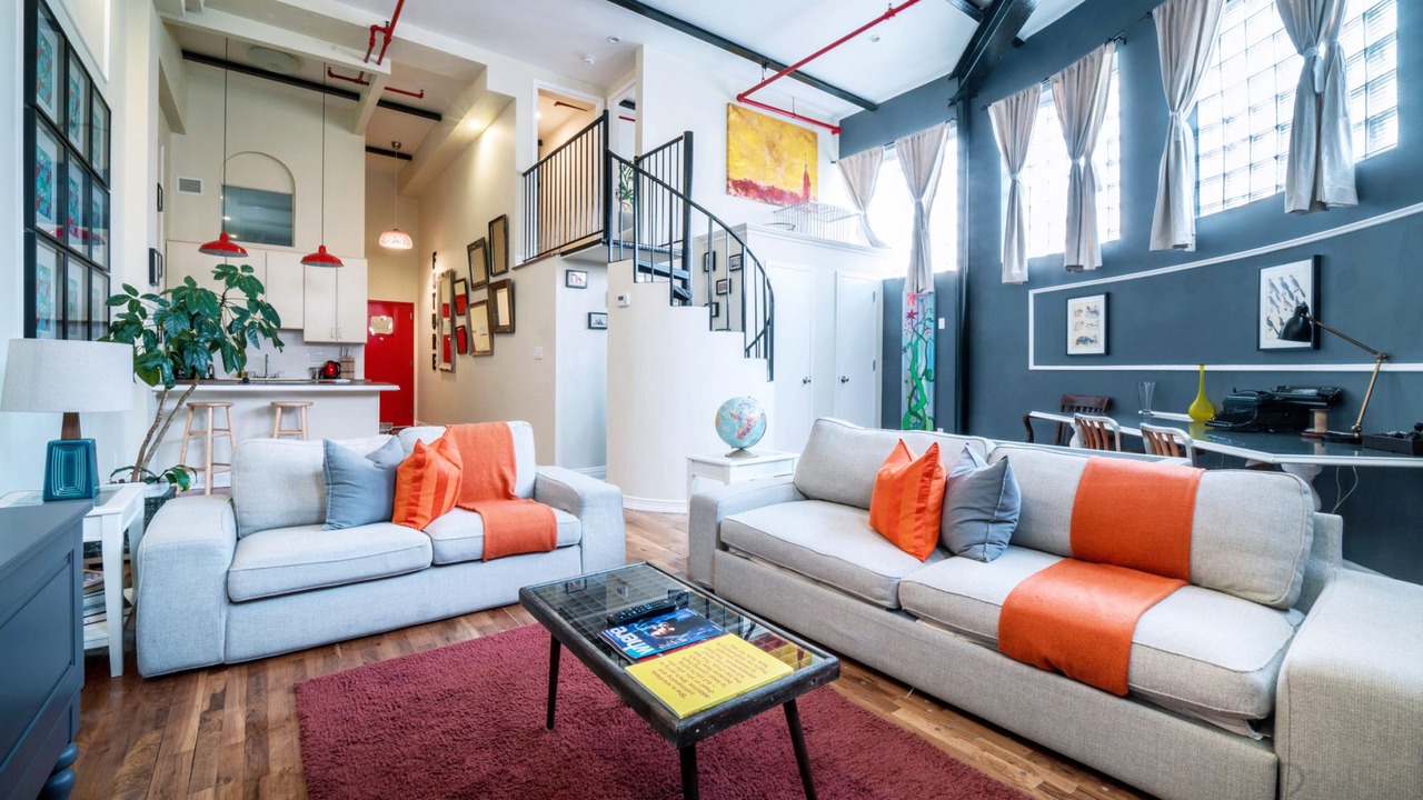 Photo of Livingroom in Greenpoint