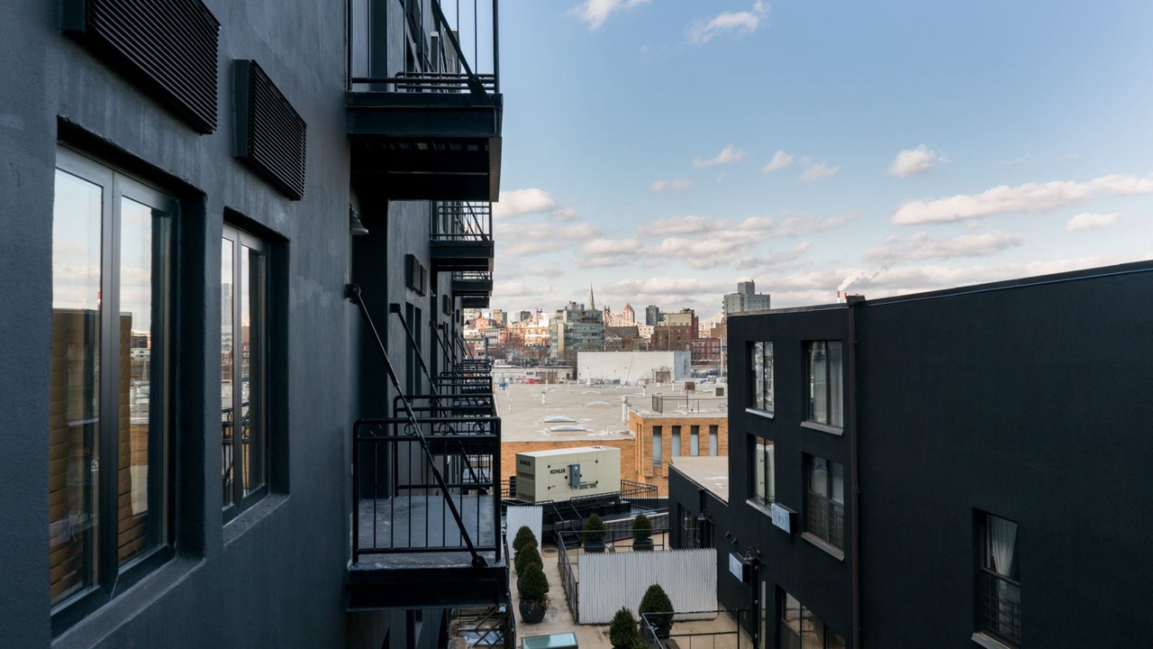 Photo of Others in Greenpoint
