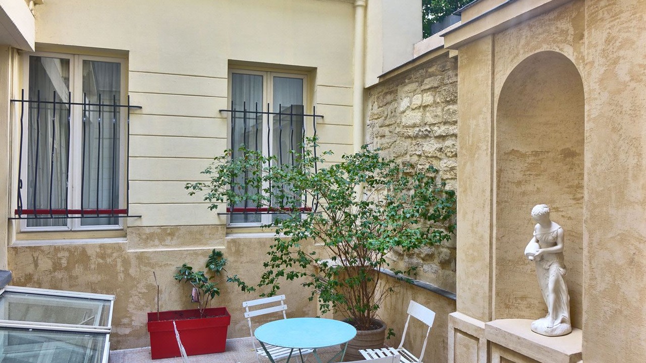 Photo of Others in Quartier du Faubourg-Montmartre