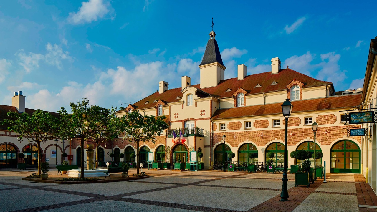 Photo of Buildings in Bailly-Romainvilliers