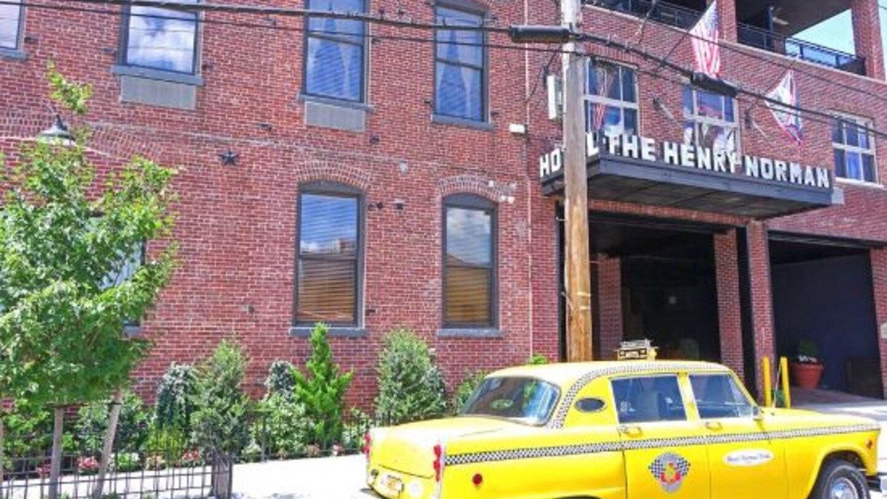 Photo of Buildings in Greenpoint