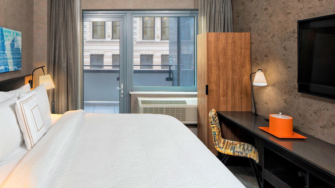 Photo of Bedroom in Financial District
