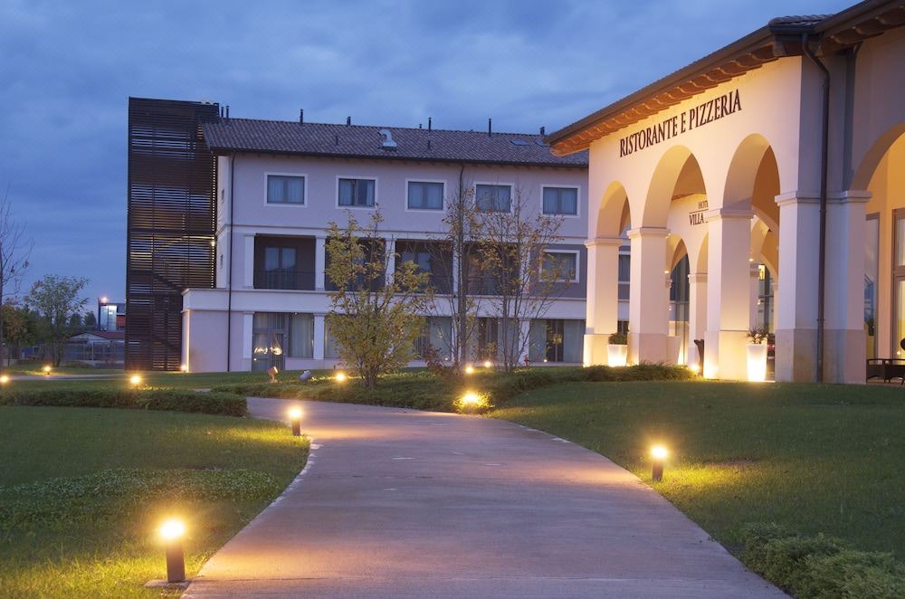 Photo of Buildings in Villa Bartolomea