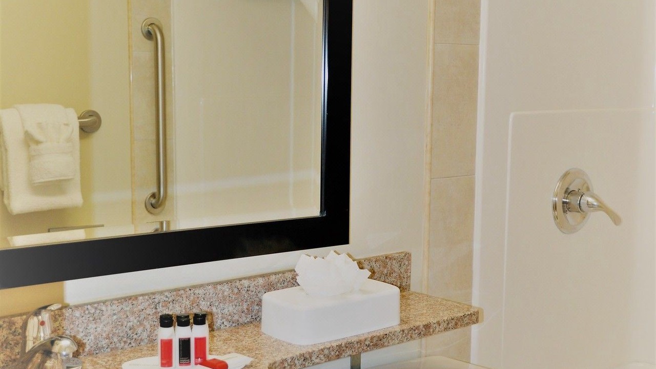 Photo of Bathroom in Willowbrook