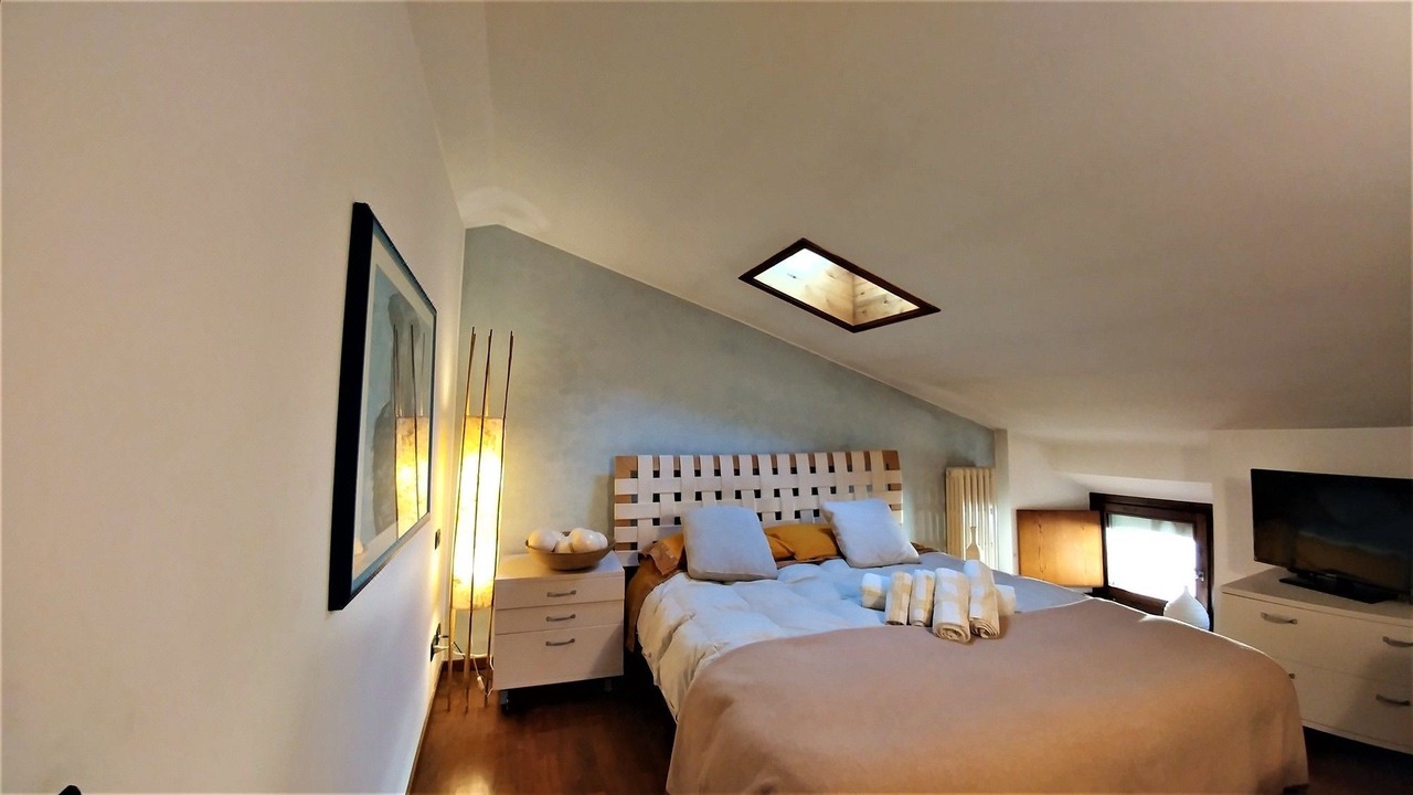Photo of Bedroom in Verona City Centre