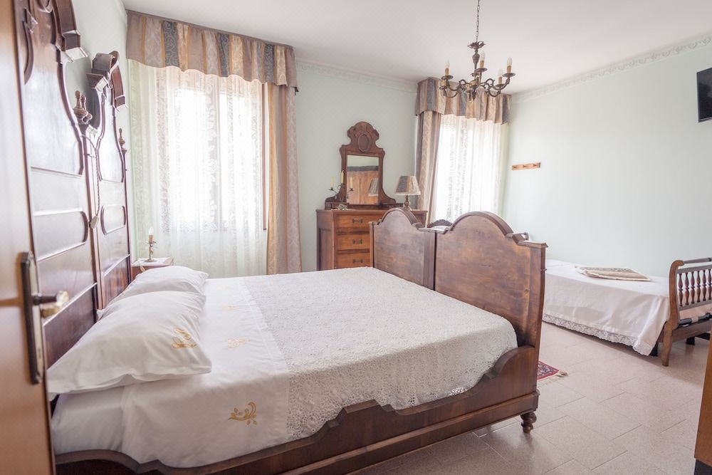 Photo of Bedroom in Bellombra