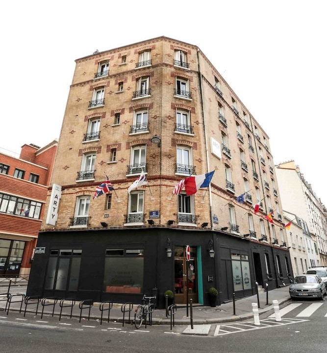 Photo of Buildings in Saint-Lambert