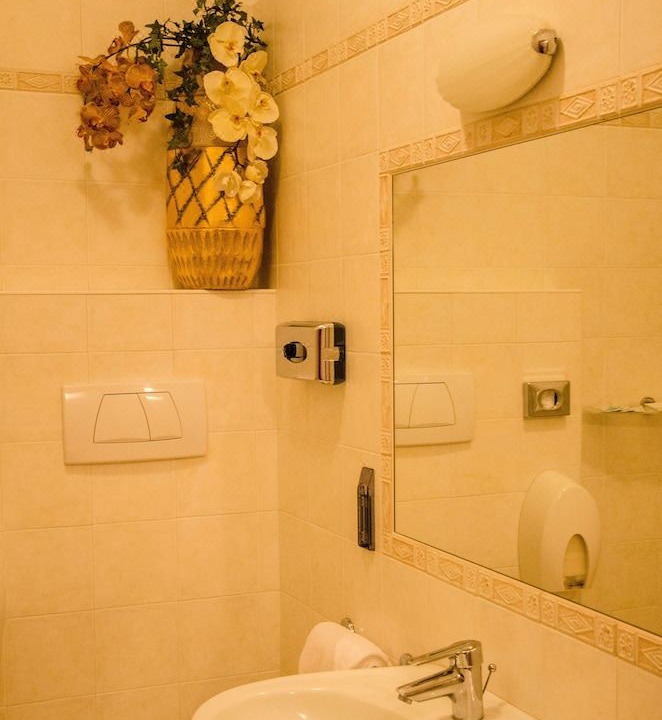 Photo of Bathroom in Nogarole Rocca