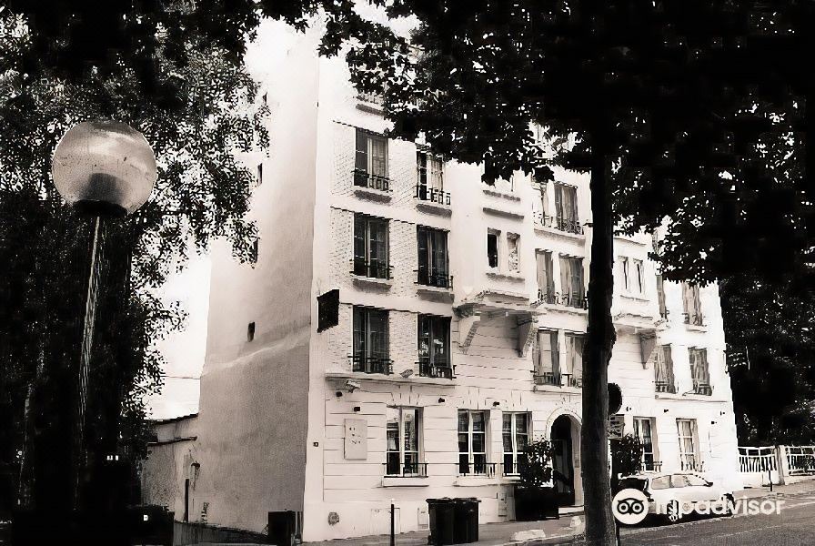 Photo of Buildings in Neuilly-sur-Seine