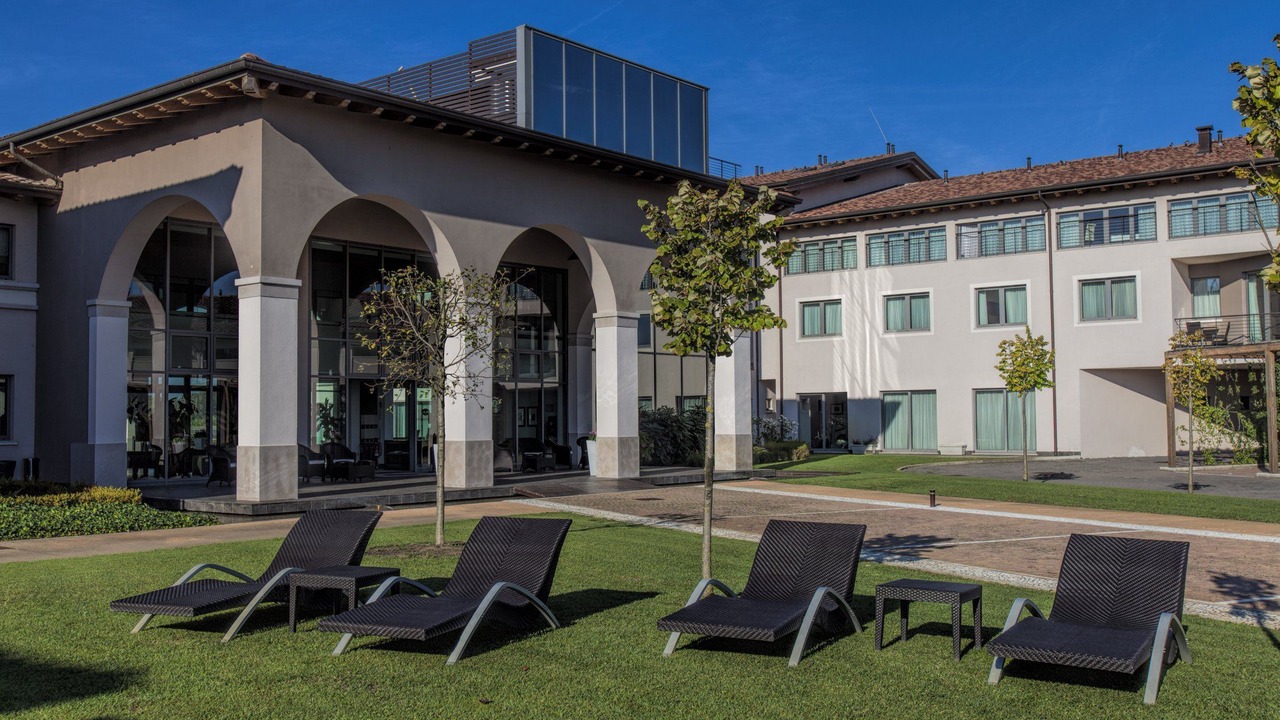 Photo of Buildings in Villa Bartolomea