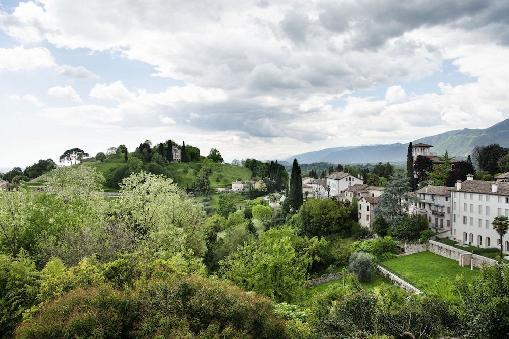 Photo of Others in Asolo