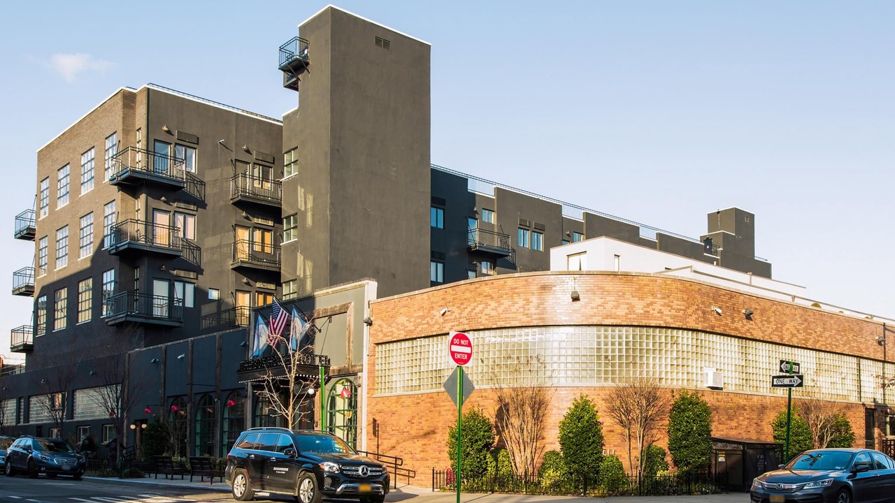 Photo of Buildings in Greenpoint