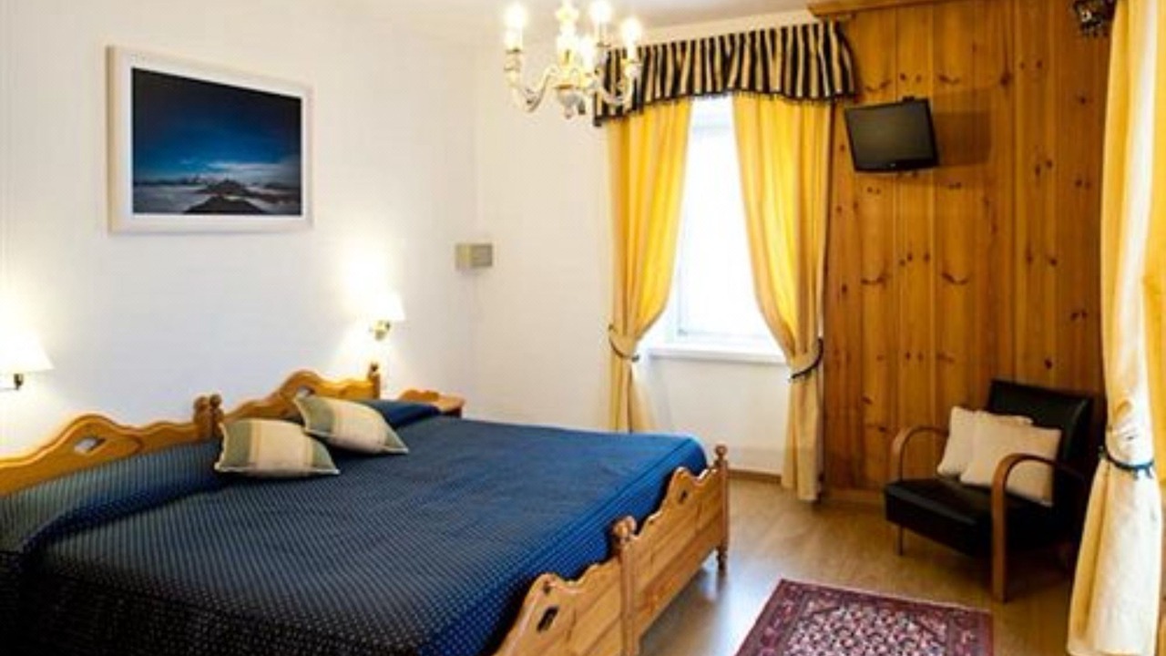 Photo of Bedroom in Cortina d'Ampezzo Historic Centre