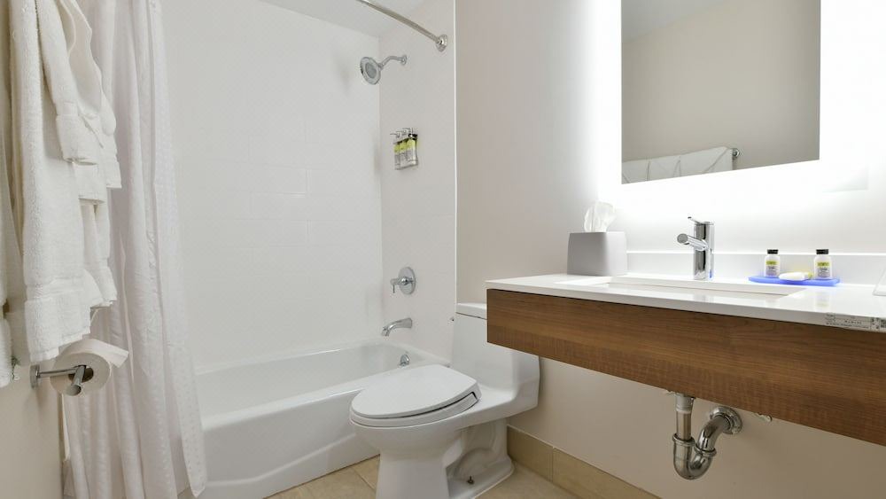 Photo of Bathroom in Travis - Chelsea
