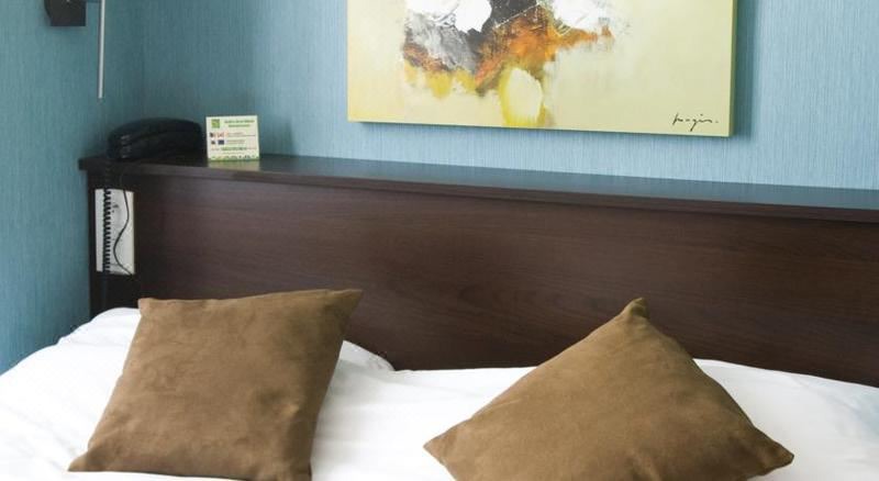 Photo of Bedroom in Montparnasse