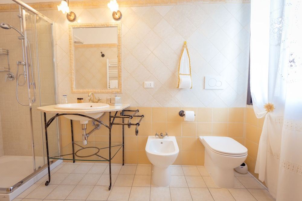 Photo of Bathroom in Bellombra