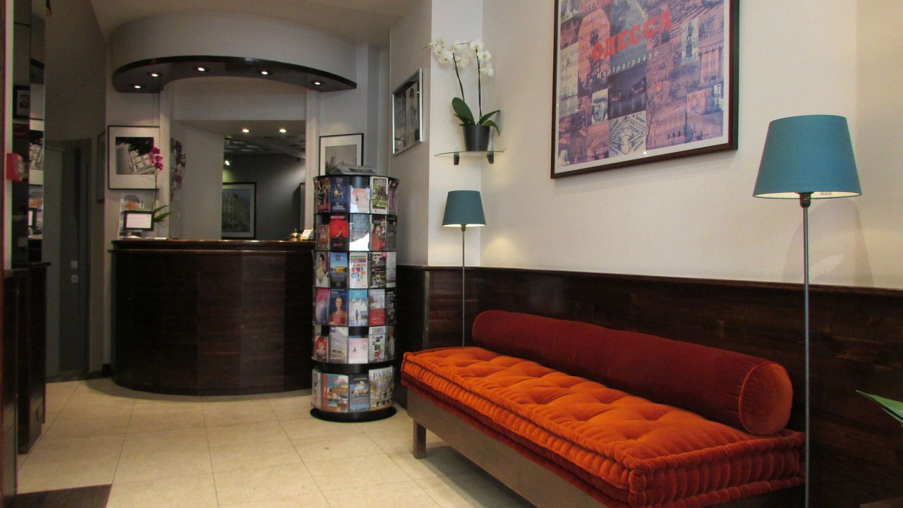 Photo of Others in Montparnasse
