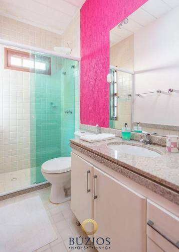 Photo of Bathroom in Praia Rasa