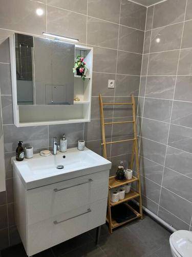 Photo of Bathroom in Chevilly-Larue