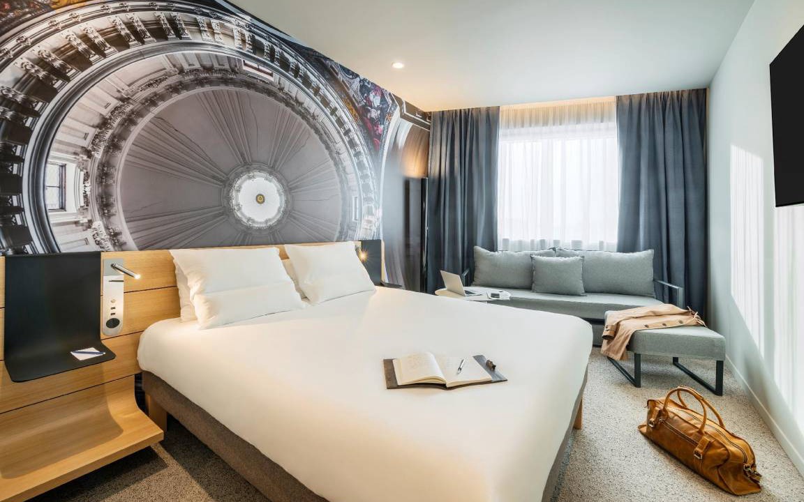 Photo of Bedroom in 20th Arrondissement