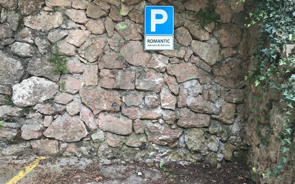 Photo of Others in Frader