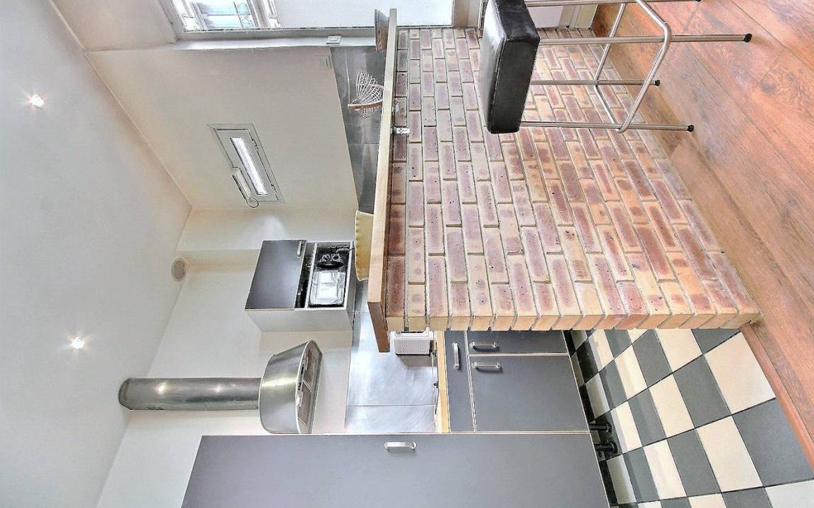 Photo of Kitchen in Porte-Saint-Martin