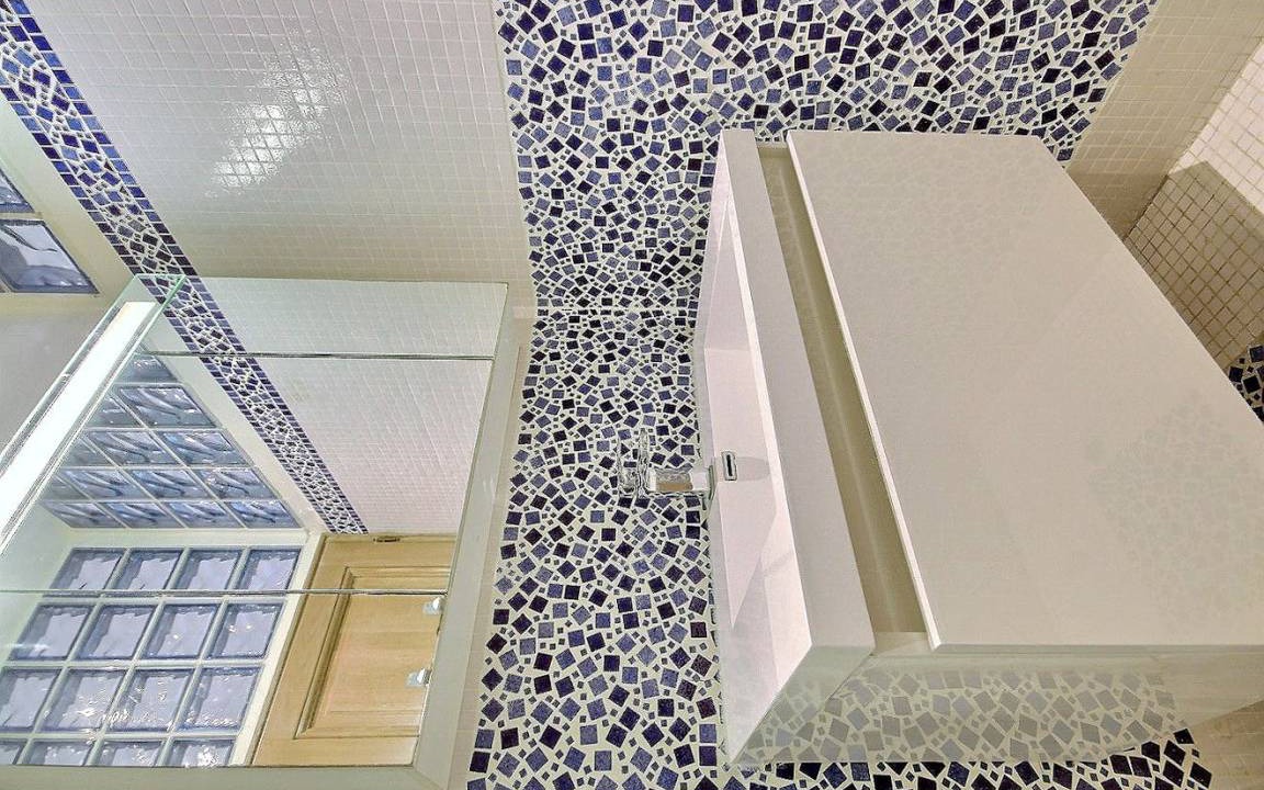 Photo of Bathroom in Porte-Saint-Martin