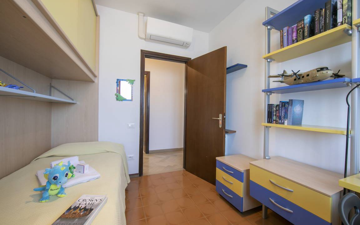 Photo of Bedroom in Peschiera del Garda