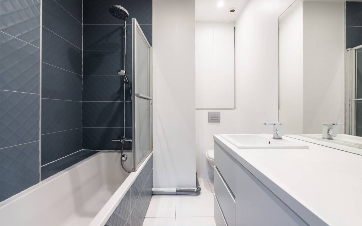 Photo of Bathroom in Quartier du Gros-Caillou