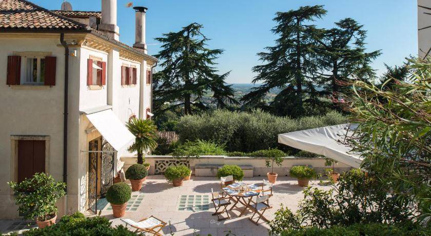 Photo of Others in Asolo