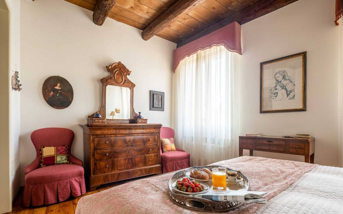 Photo of Bedroom in Asolo