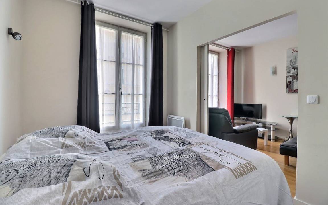 Photo of Bedroom in Hopital Saint-Louis