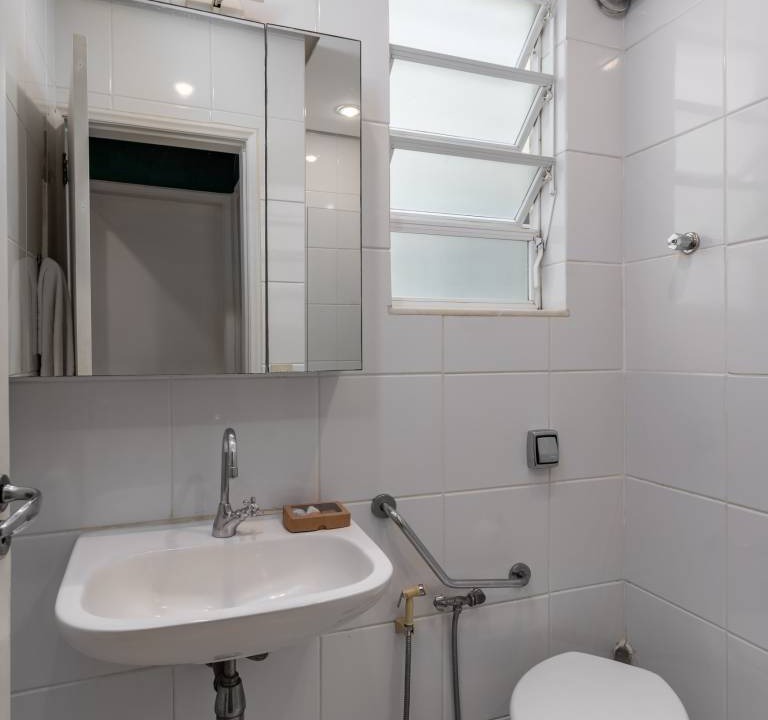 Photo of Bathroom in Leme