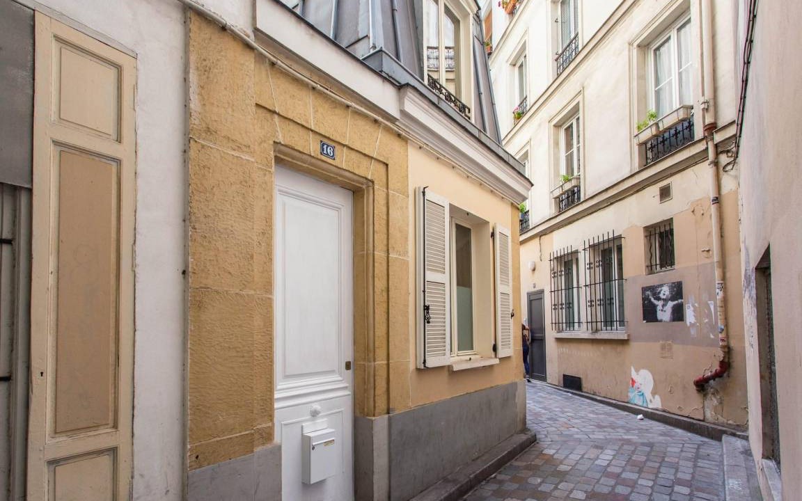 Photo of Others in Quartier de Rochechouart