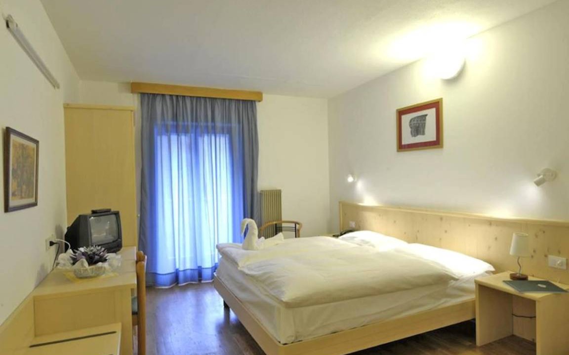 Photo of Bedroom in Malga Ciapela