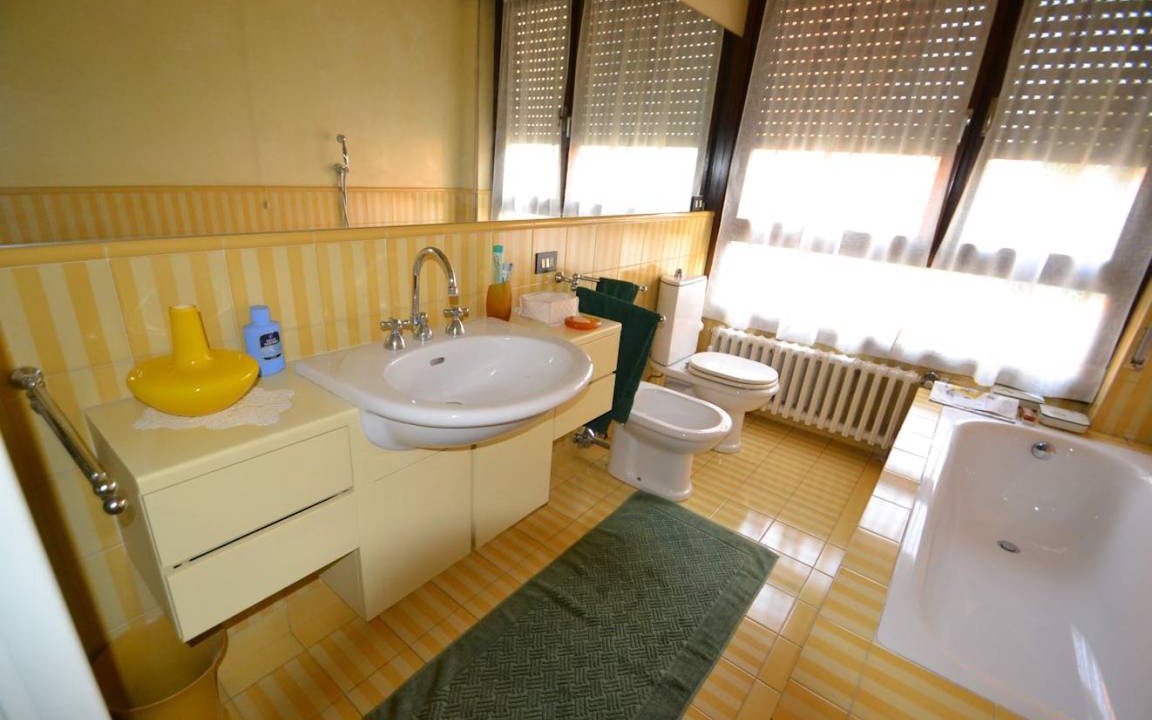 Photo of Bathroom in Nogare