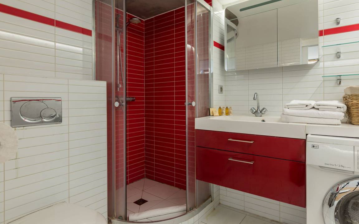 Photo of Bathroom in Quartier de la Monnaie