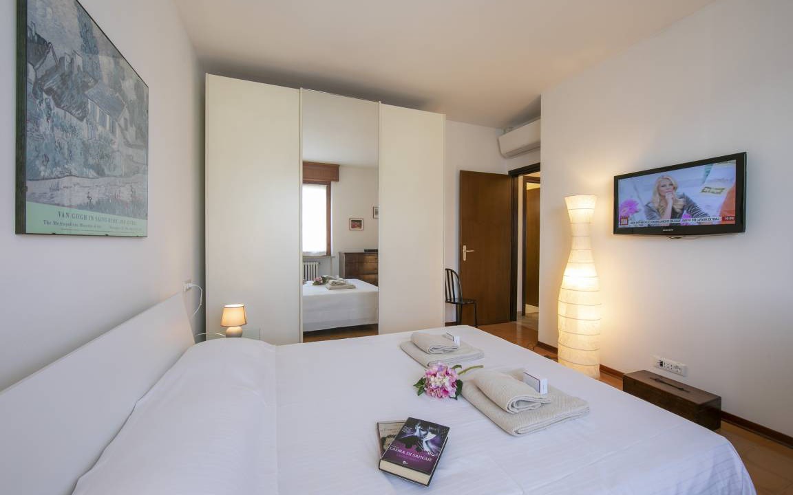 Photo of Bedroom in Peschiera del Garda