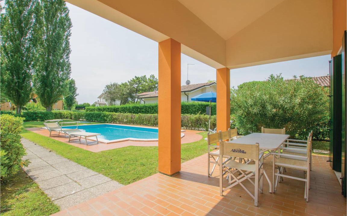 Photo of Patio Balcony in Isola Albarella