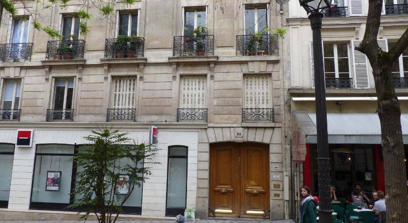 Photo of Buildings in Quartier de Rochechouart