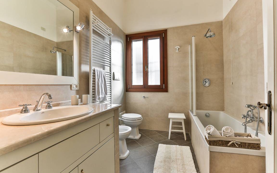 Photo of Bathroom in Castello