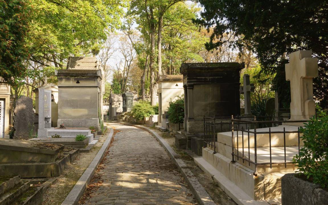 Photo of Buildings in 20th Arrondissement
